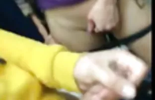 xxx 金发碧眼的姑娘来到演员阵容，吃了精子性伴侣