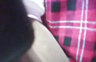 xxx 在厨房狂欢之后，这个家伙开始在他的母狗身上蹦蹦跳跳。